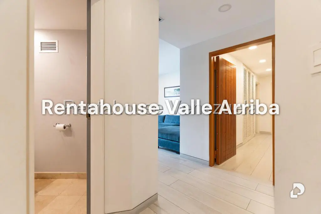 Apartment in Country Club, Caracas – 16