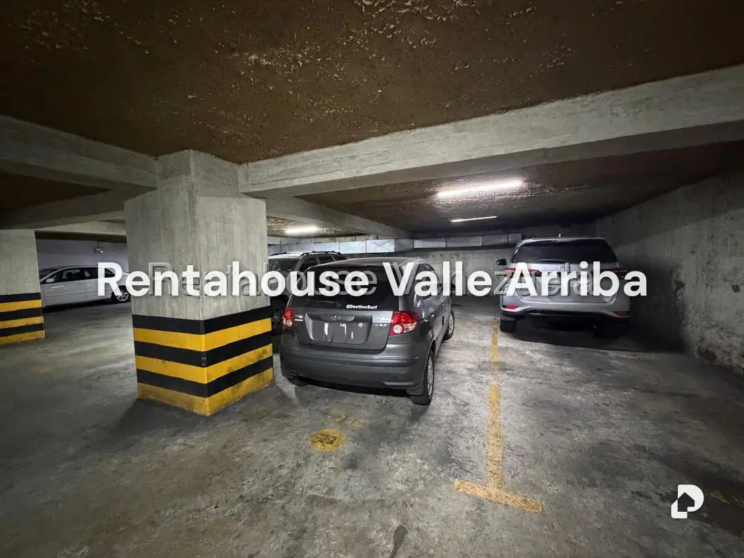 Apartamento en El Rosal, Caracas – 30