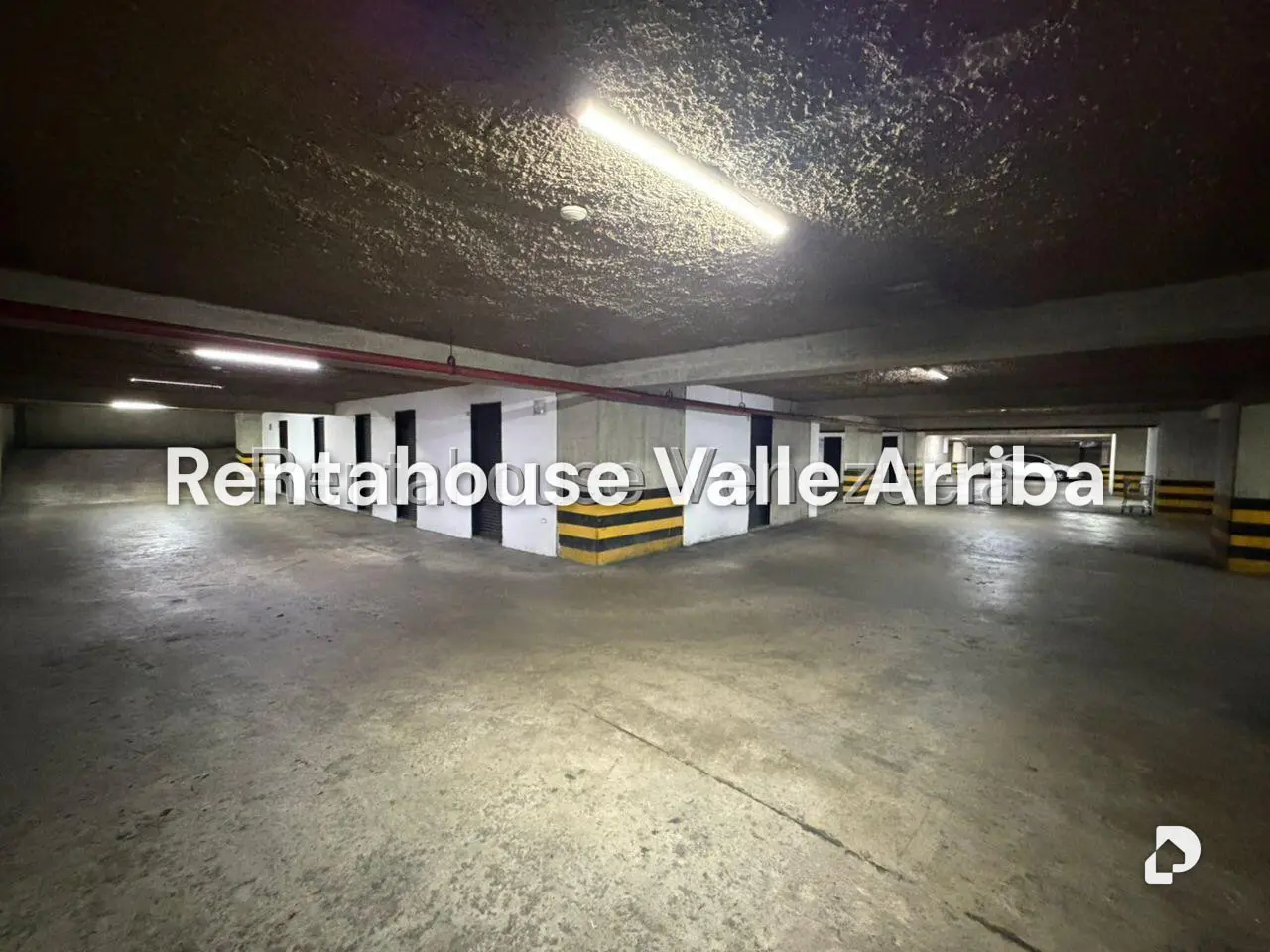 Apartamento en El Rosal, Caracas – 29