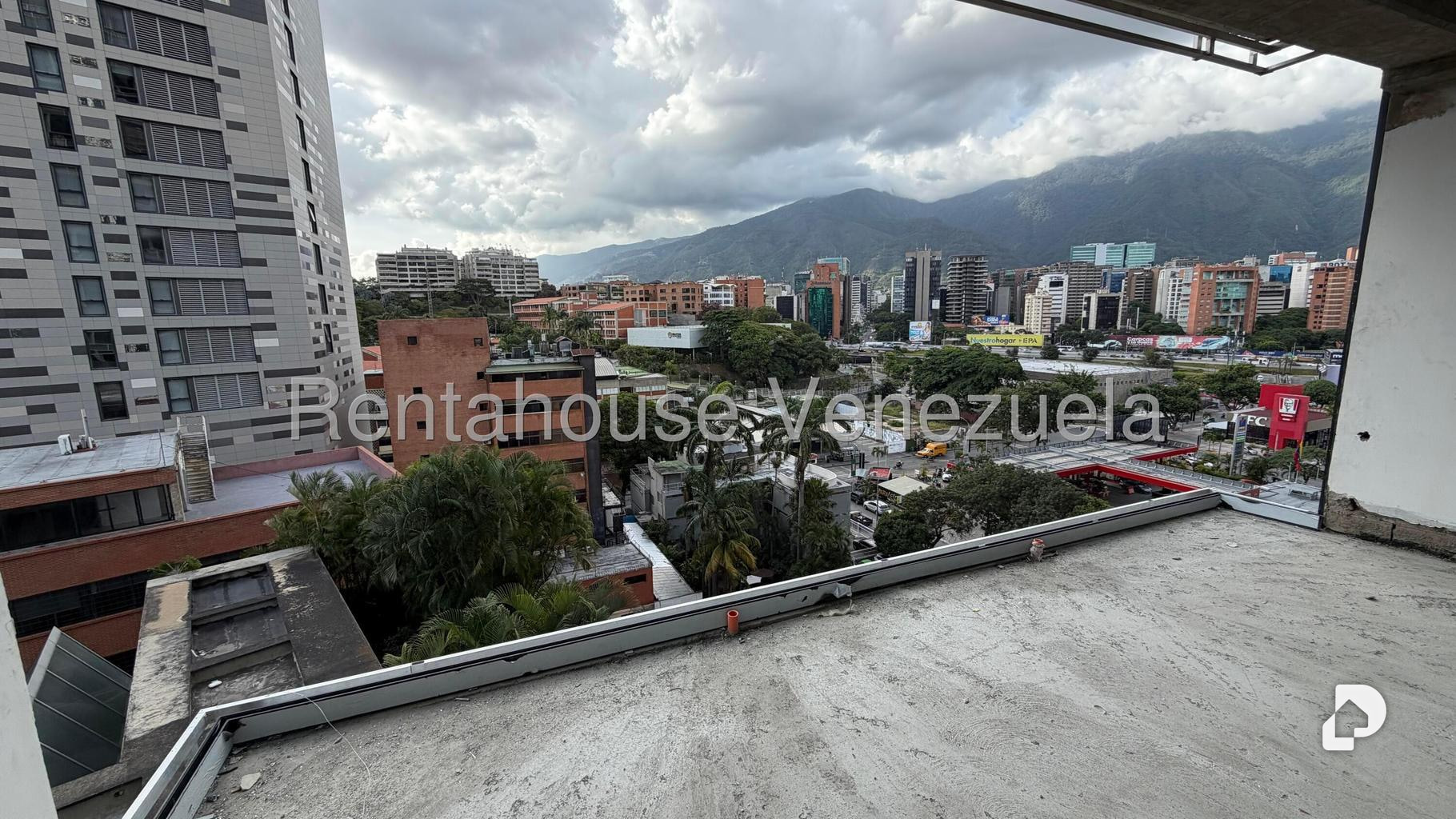 Apartamento en Las Mercedes, Caracas – 4