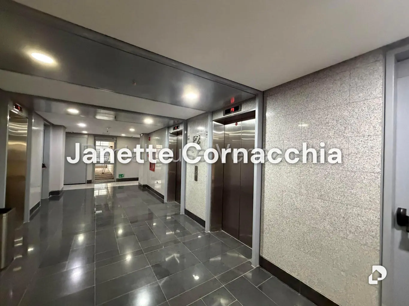Oficina en La Lagunita Country Club, Caracas – 12
