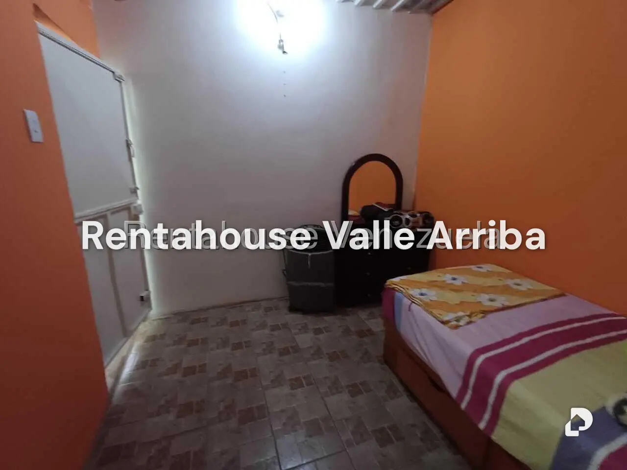 Casa en Catia, Caracas – 86