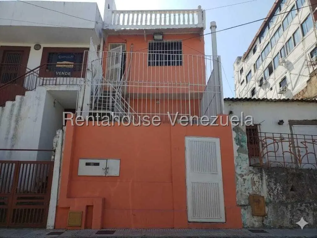 House in Catia, Caracas - 1