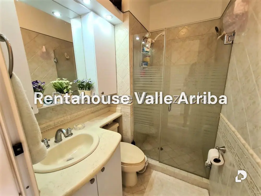 Apartamento en Villa Nueva Hatillo, Caracas – 19