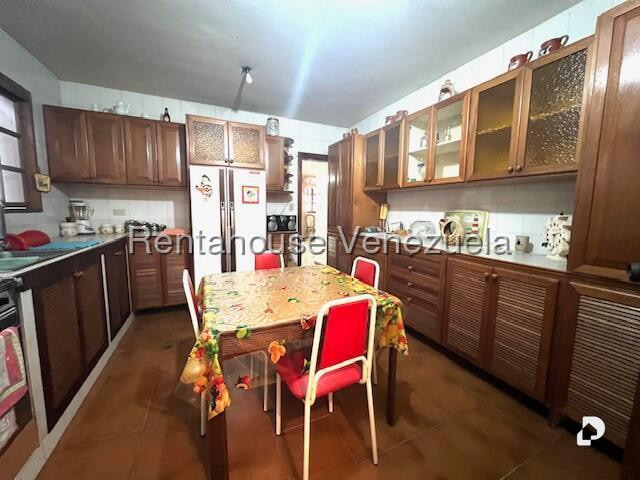 Casa en Pomarosa, San Antonio de Los Altos