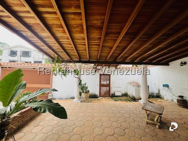Casa en Pomarosa, San Antonio de Los Altos