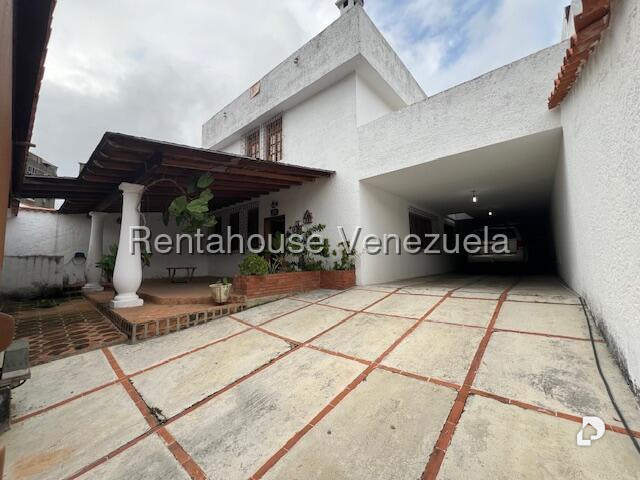 Casa en Pomarosa, San Antonio de Los Altos