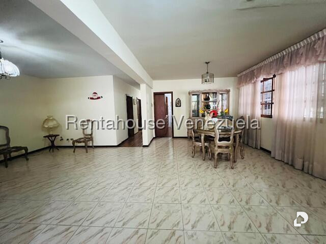 Casa en Pomarosa, San Antonio de Los Altos