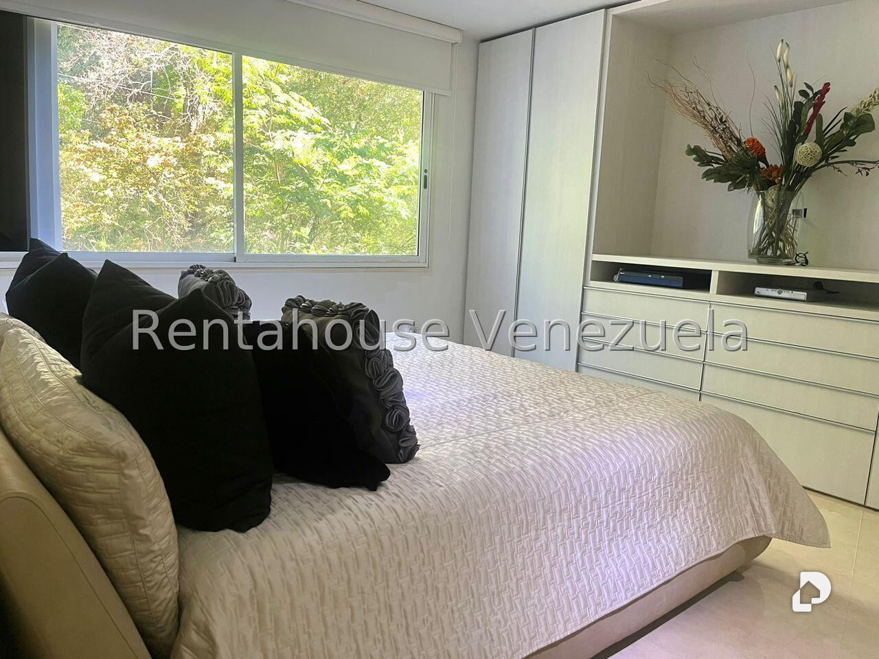 Apartamento en San Román, Caracas – 27