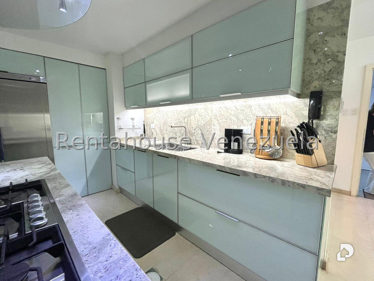 Apartamento en San Román, Caracas – 13