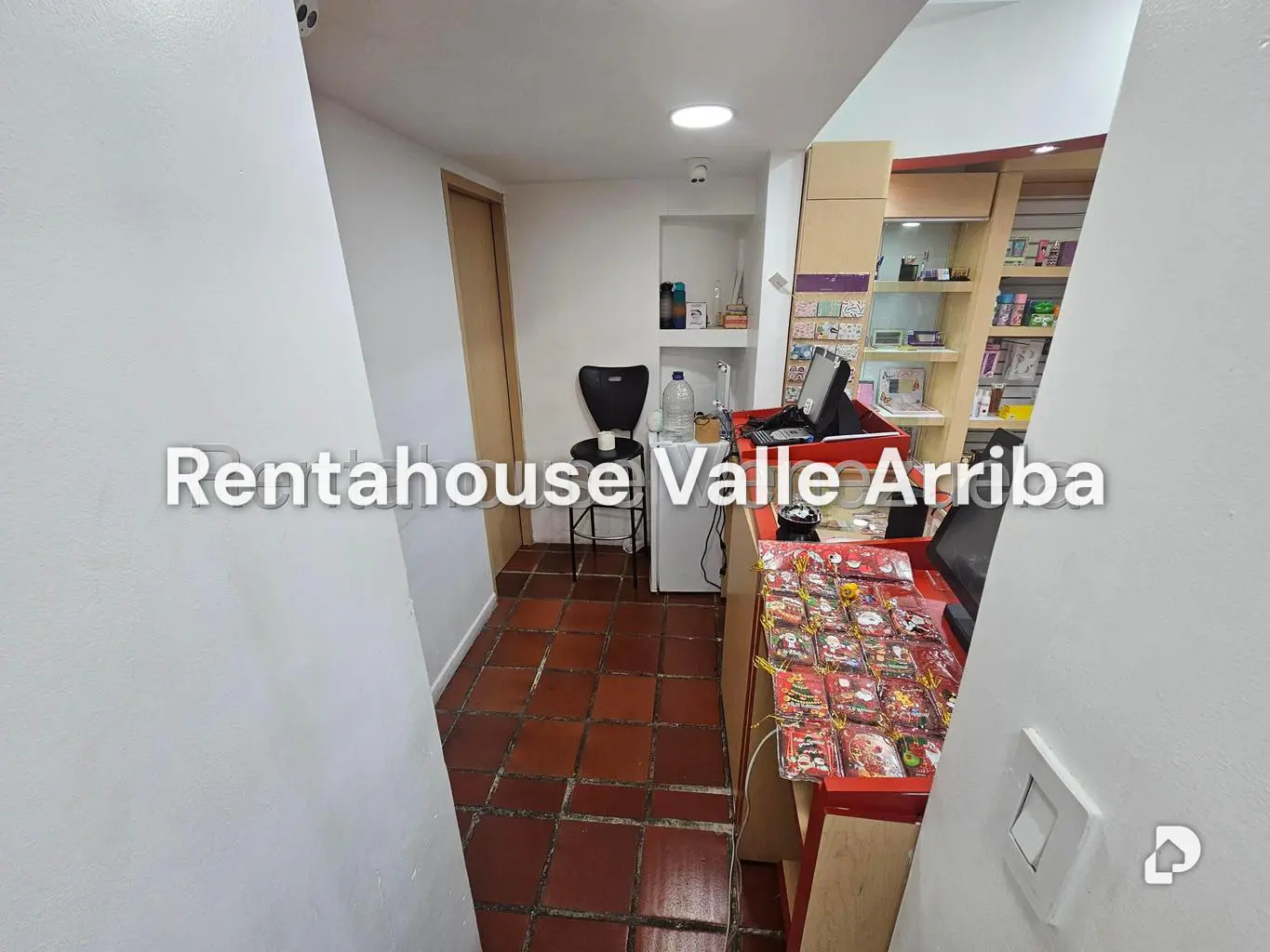Local comercial en Manzanares, Caracas – 23