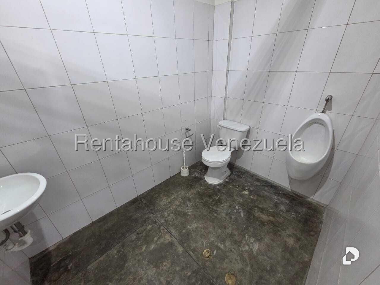 Commercial space in Maripérez, Caracas – 6