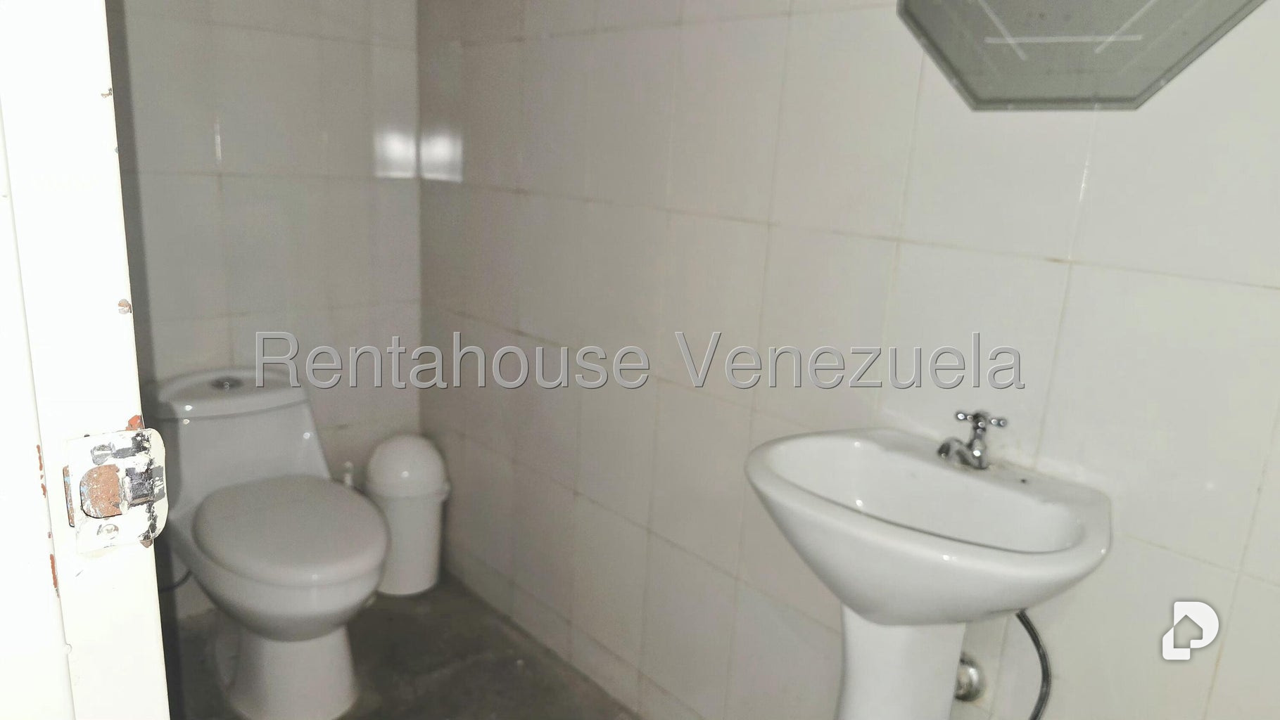 Local comercial en Las Mercedes, Caracas – 10