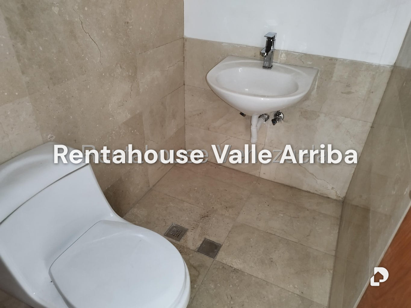 Apartamento en Lomas de Las Mercedes, Caracas – 24