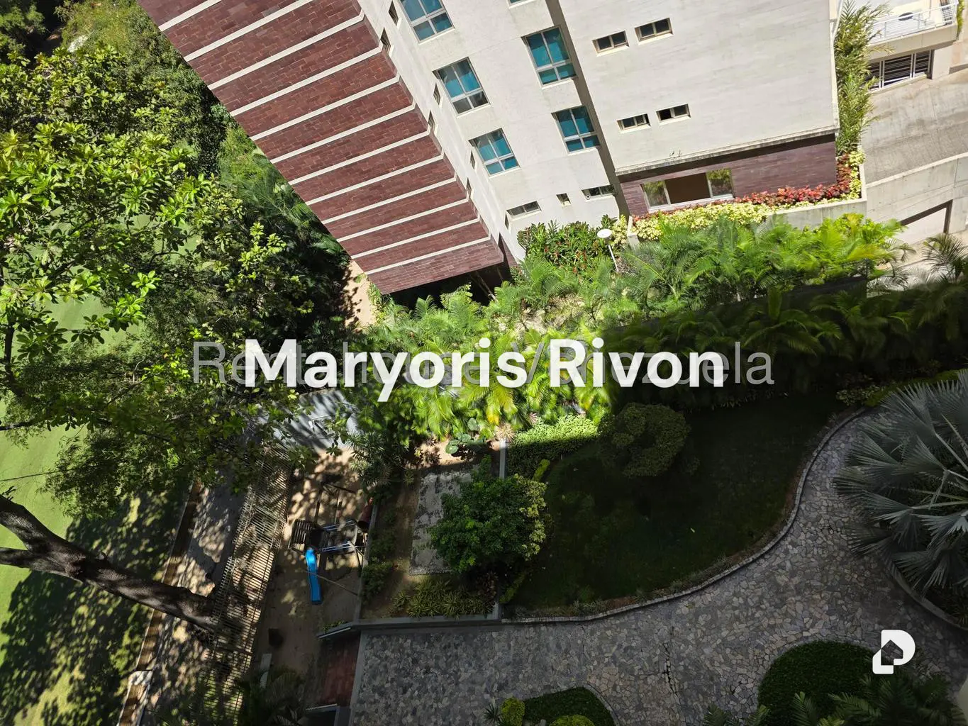 Apartamento en Campo Alegre, Caracas – 17