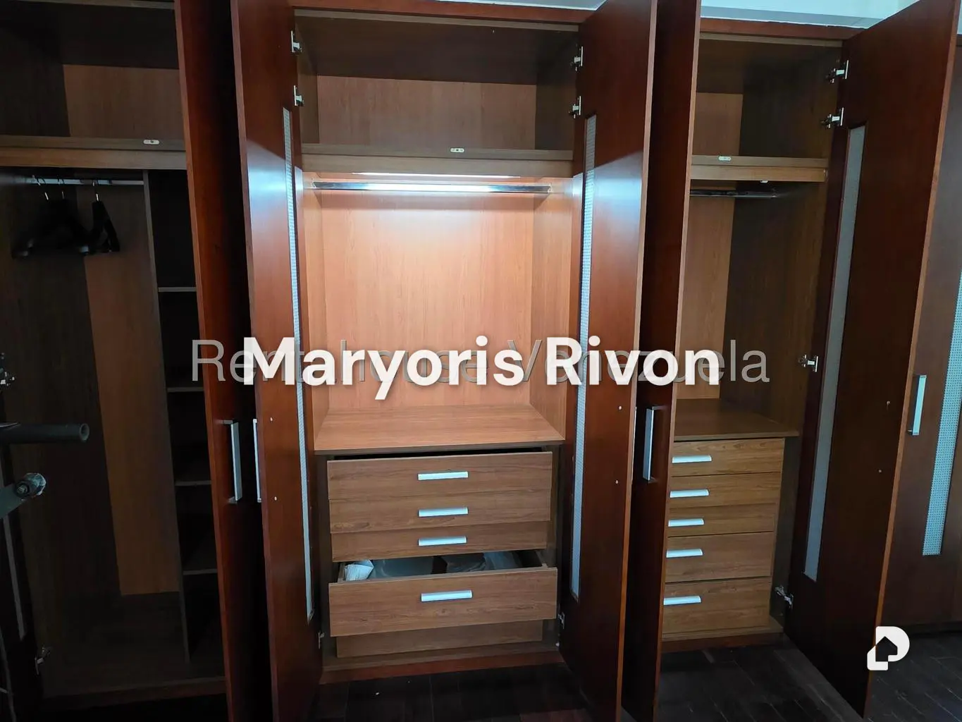 Apartamento en Campo Alegre, Caracas – 25