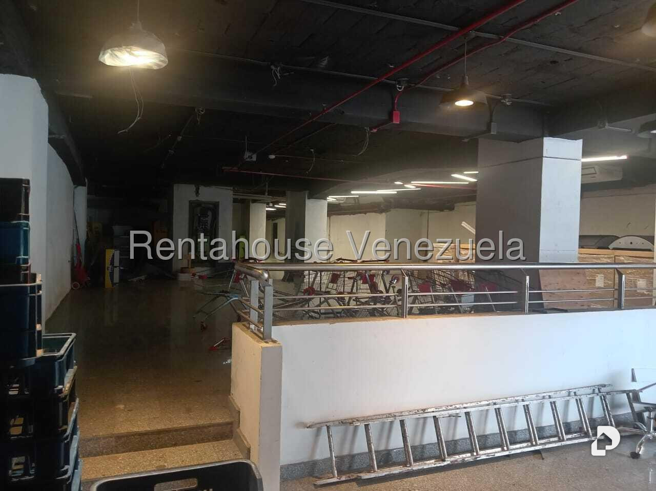 Local comercial en Parroquia La Candelaria, Caracas – 7