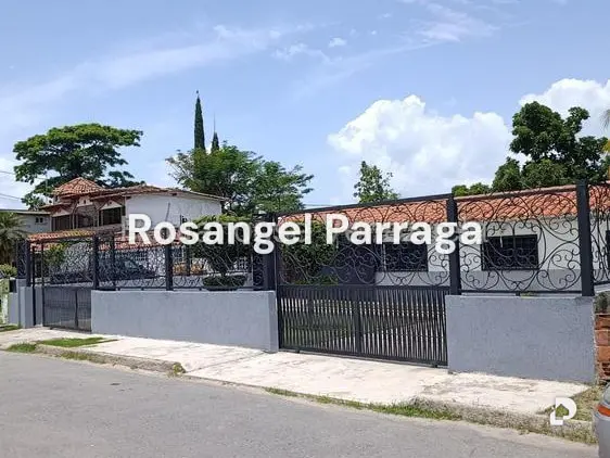 Casa en Guacara – 24
