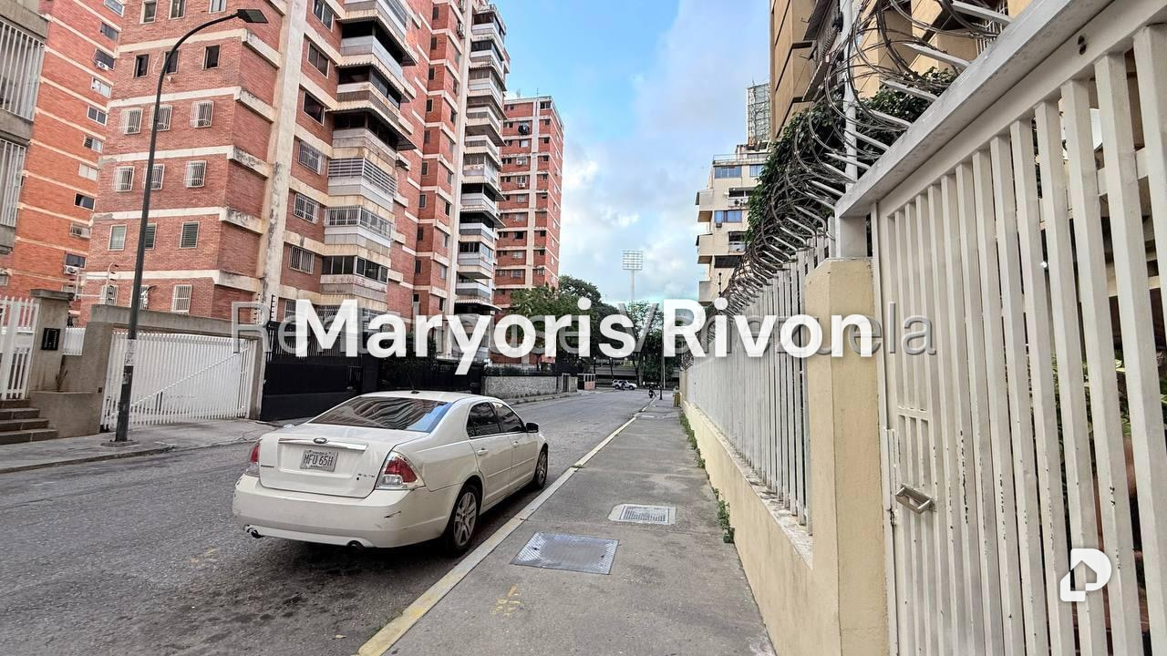 Apartamento en Bello Monte, Caracas – 27