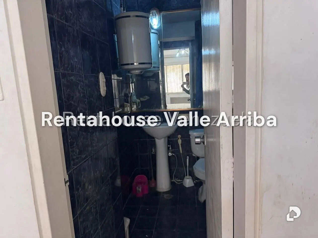 Apartamento en Los Palos Grandes, Caracas – 17