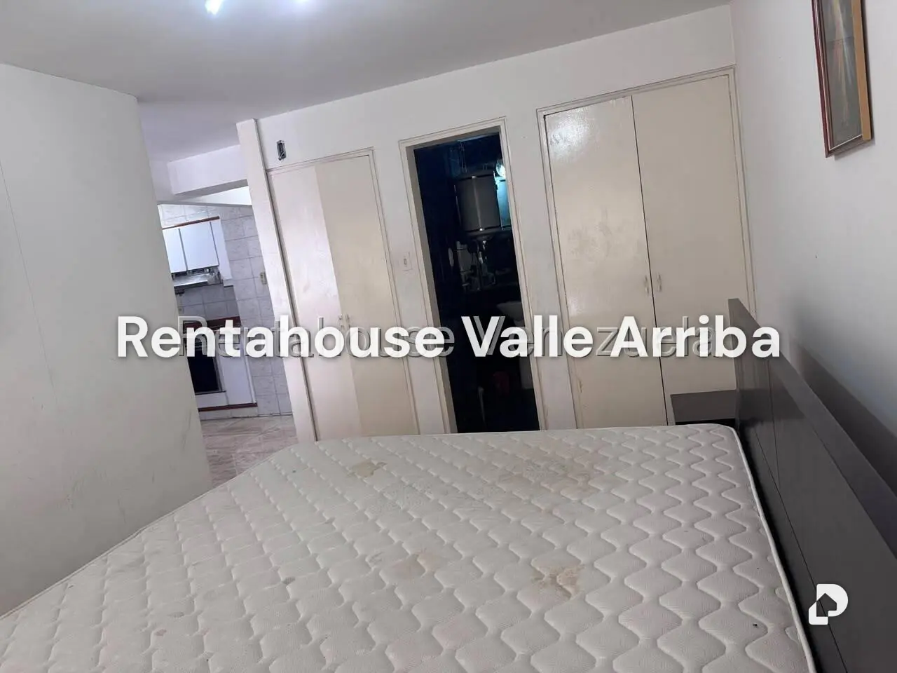 Apartamento en Los Palos Grandes, Caracas – 13