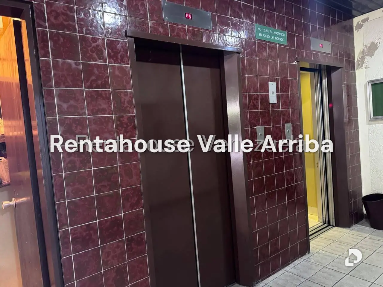 Apartamento en Los Palos Grandes, Caracas – 22