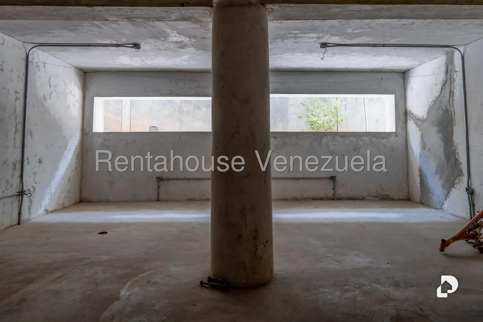 Casa en Prados del Este, Caracas – 28
