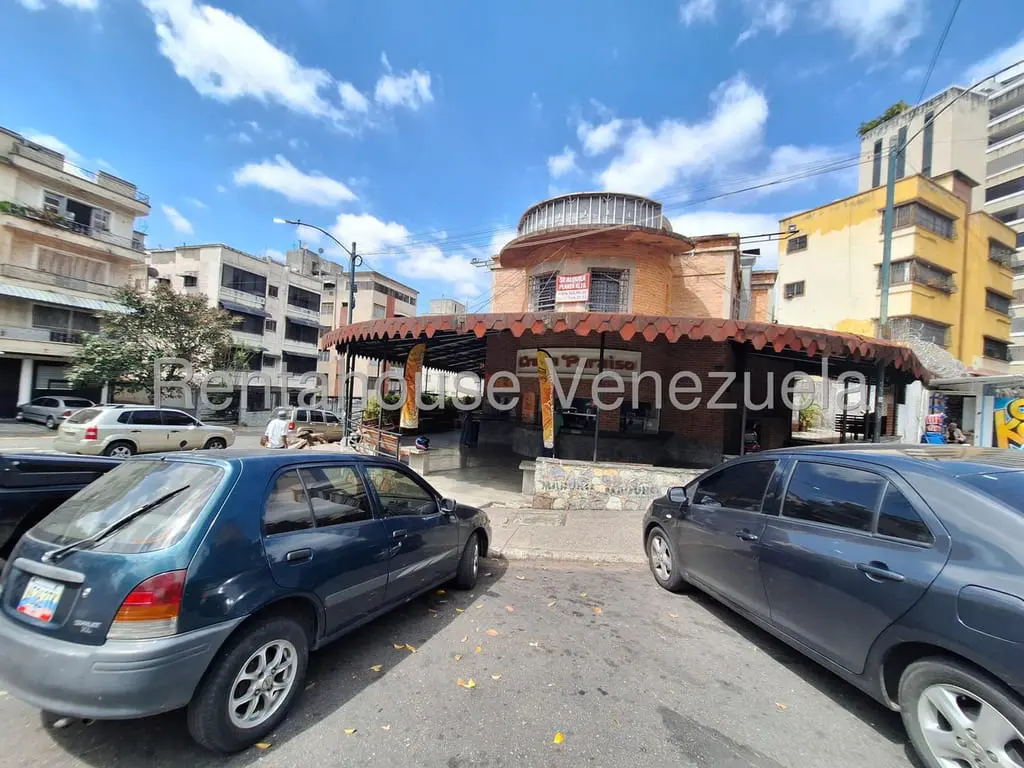 Casa en San Bernardino, Caracas - 1