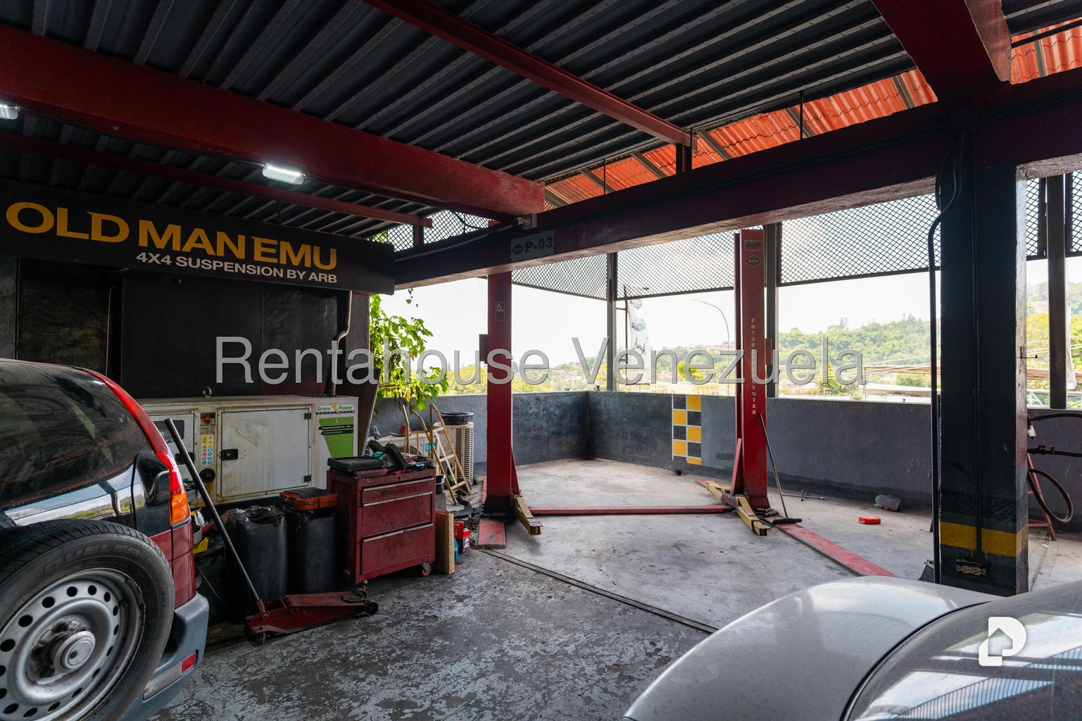Local comercial en El Hatillo, Caracas – 21