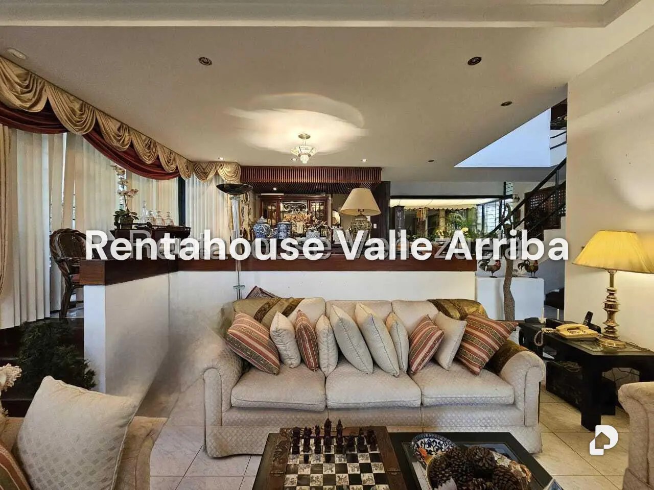Casa en Alto Prado, Caracas – 16