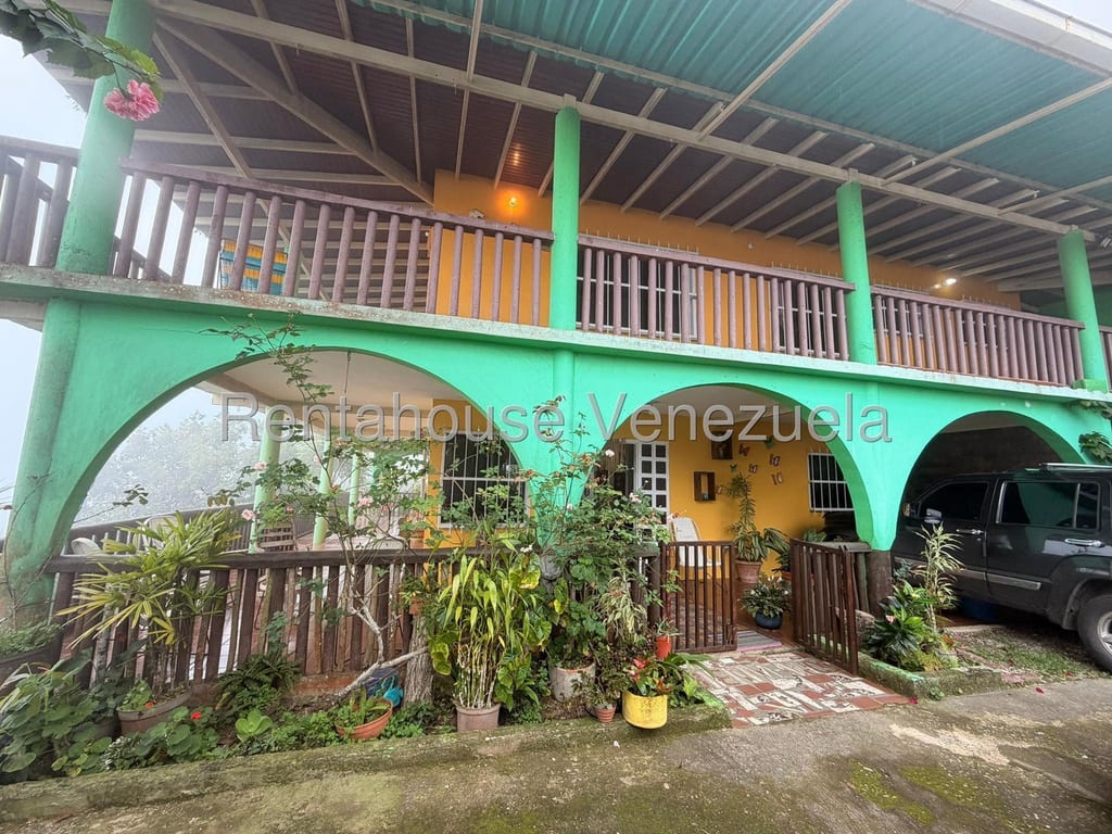 Casa en Monte Claro, Caracas - 1