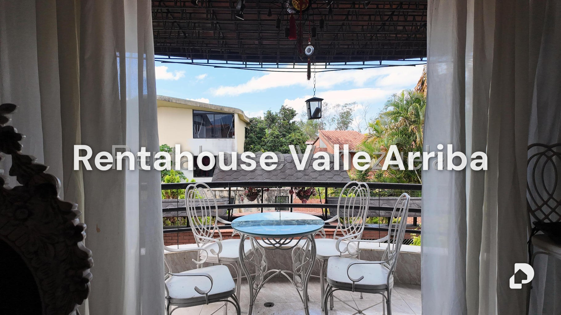 Casa en Lomas de La Lagunita, Caracas – 16