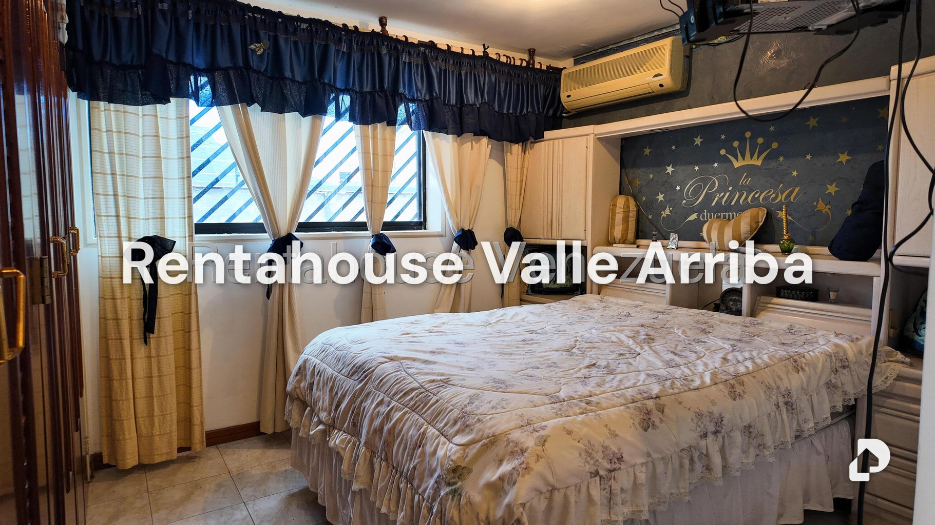 Casa en Lomas de La Lagunita, Caracas – 23