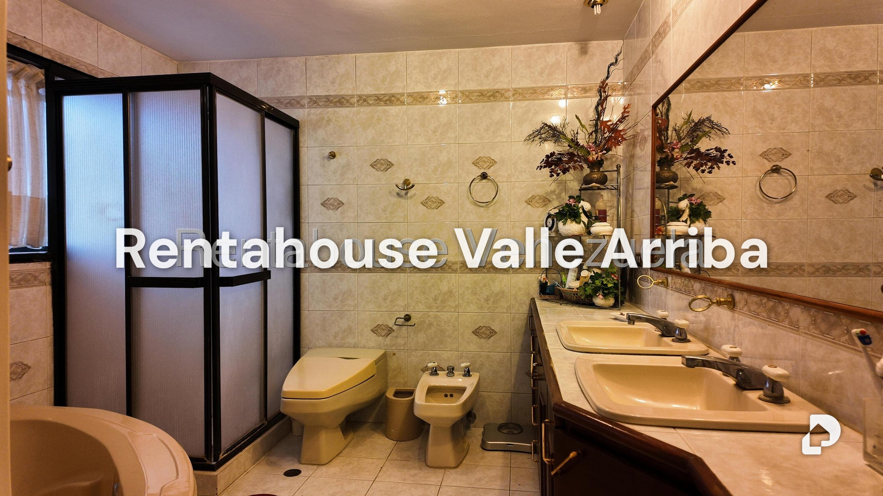 Casa en Lomas de La Lagunita, Caracas – 22
