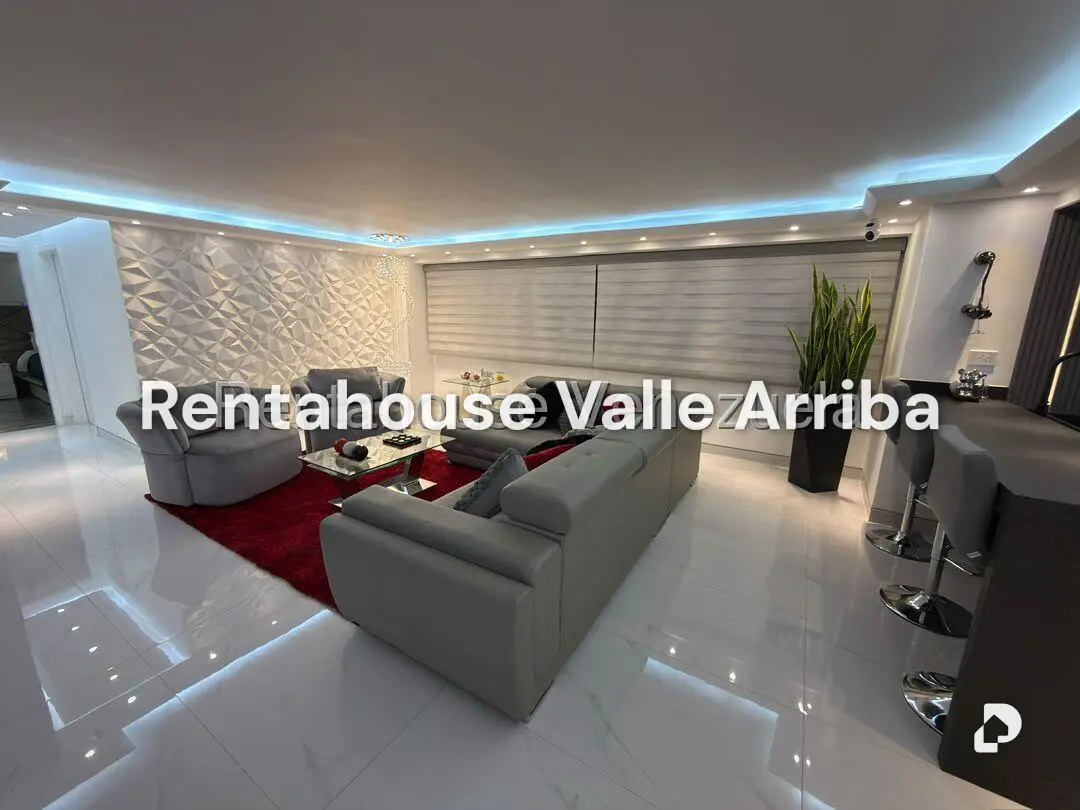 Apartamento en Santa Fe Norte, Caracas – 2