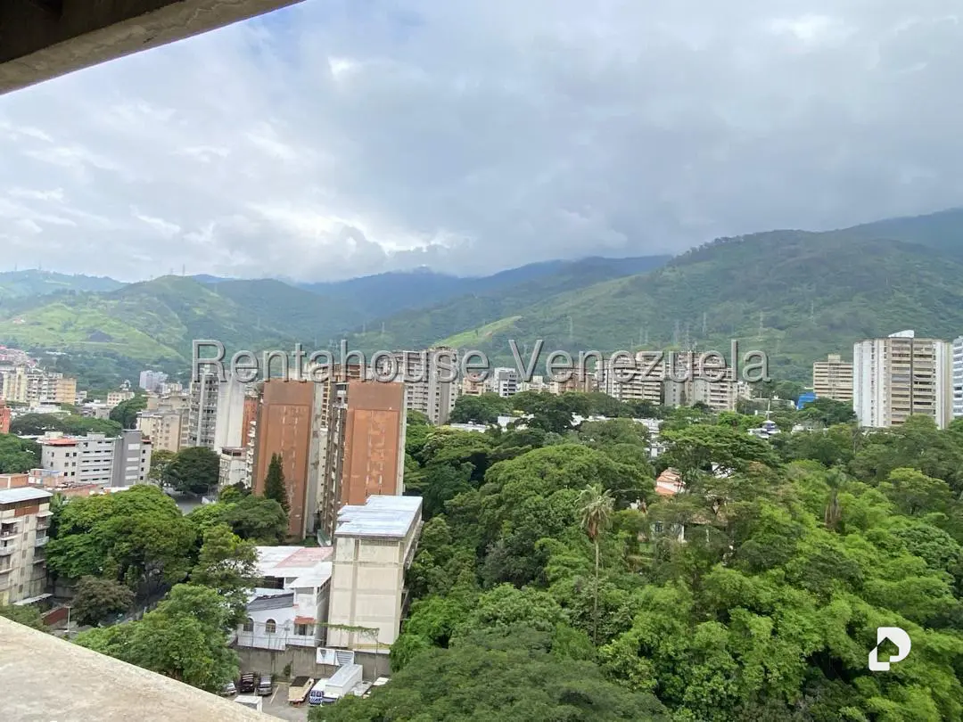 Local comercial en San Bernardino, Caracas – 19