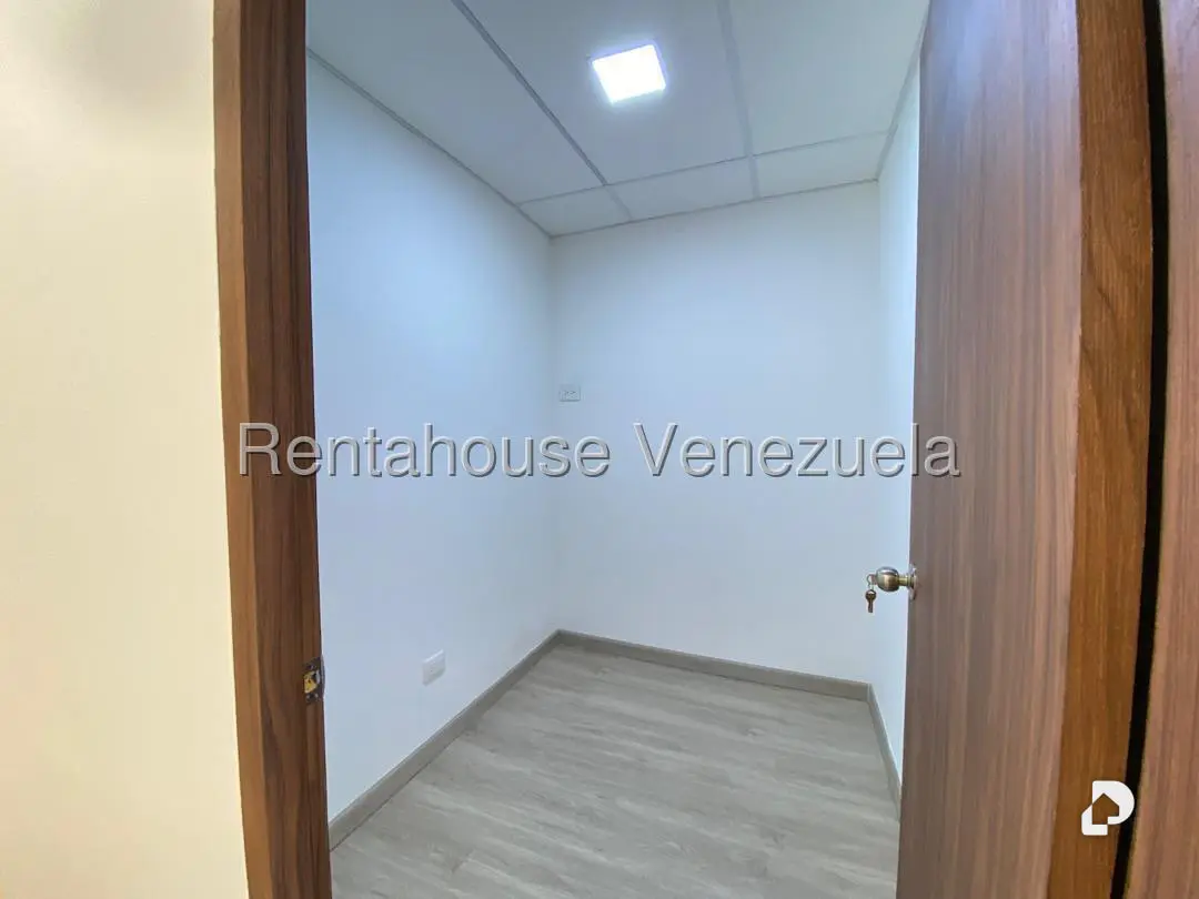 Local comercial en San Bernardino, Caracas – 10