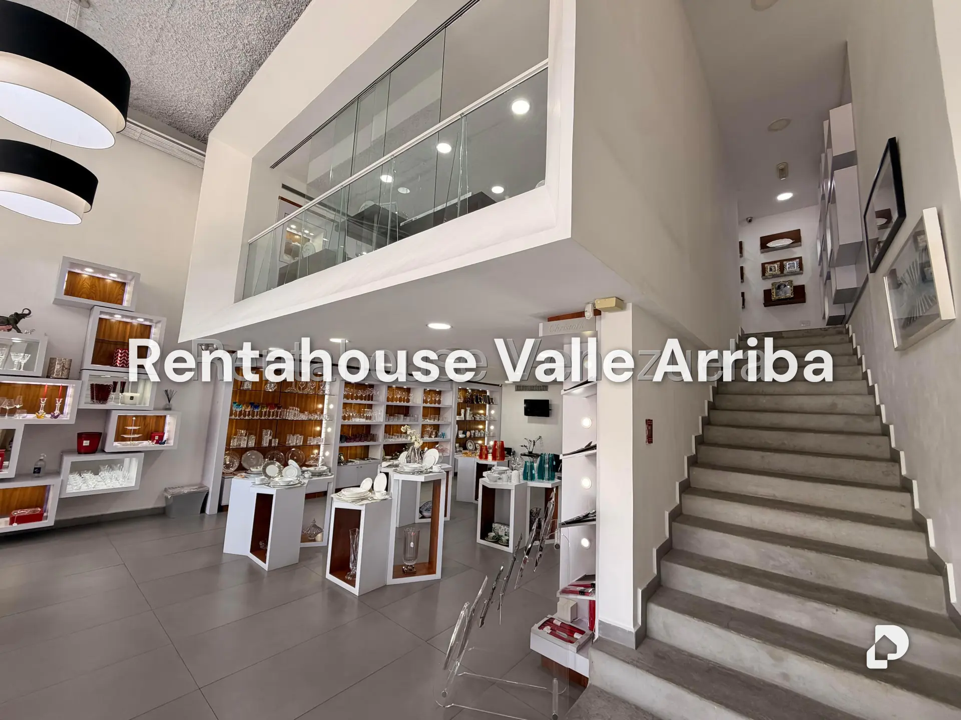 Local comercial en Las Mercedes, Caracas – 30