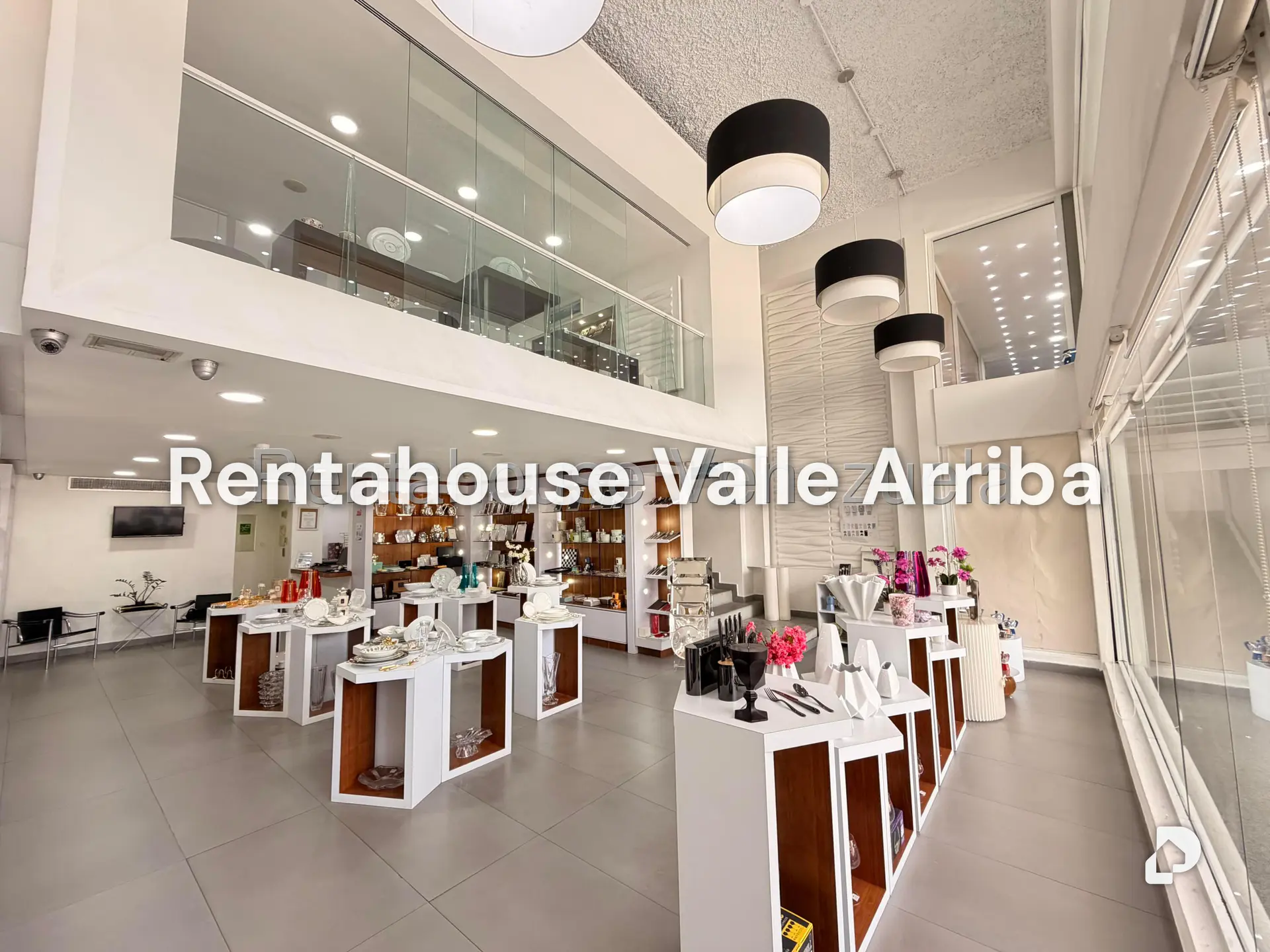 Local comercial en Las Mercedes, Caracas – 19