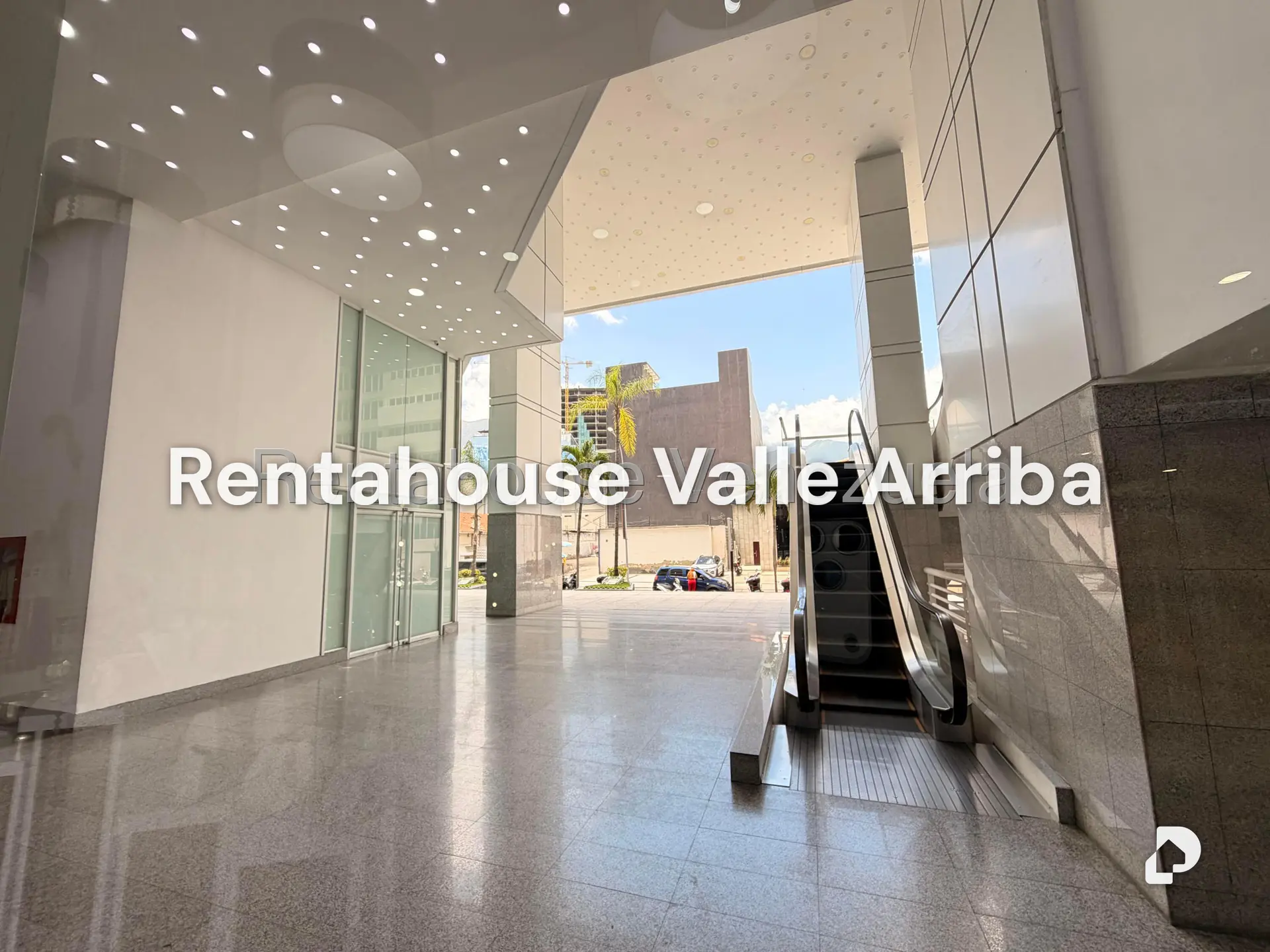 Local comercial en Las Mercedes, Caracas – 4