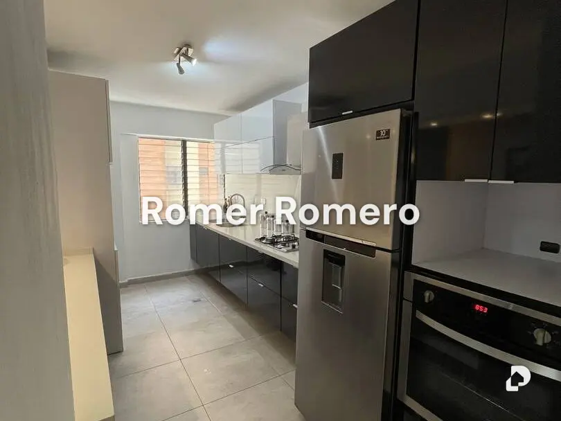 Apartment in Valles de Camoruco, Valencia – 1
