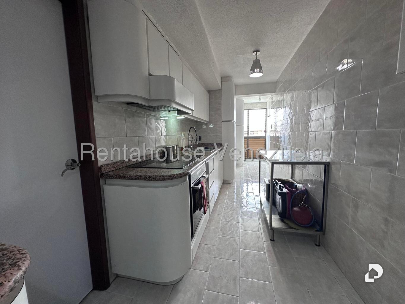 Apartamento en Los Samanes, Caracas – 25