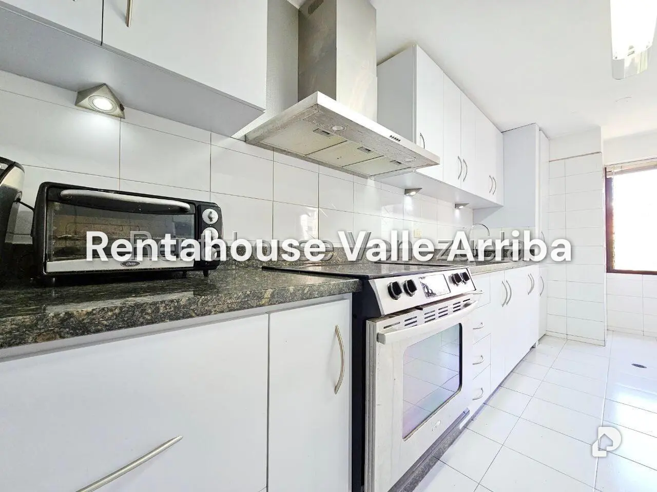 Apartamento en El Cigarral, Caracas – 15