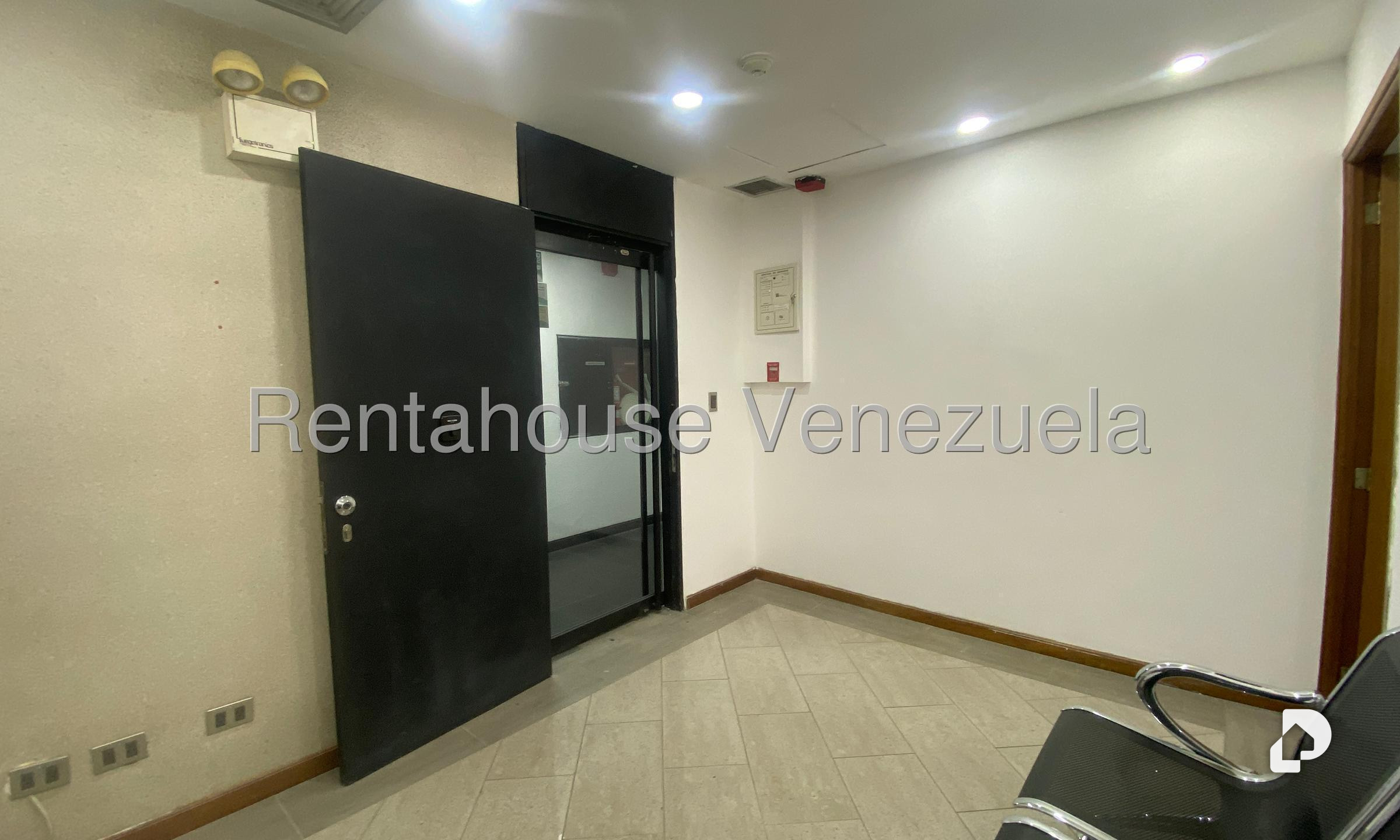 Oficina en Prados del Este, Caracas