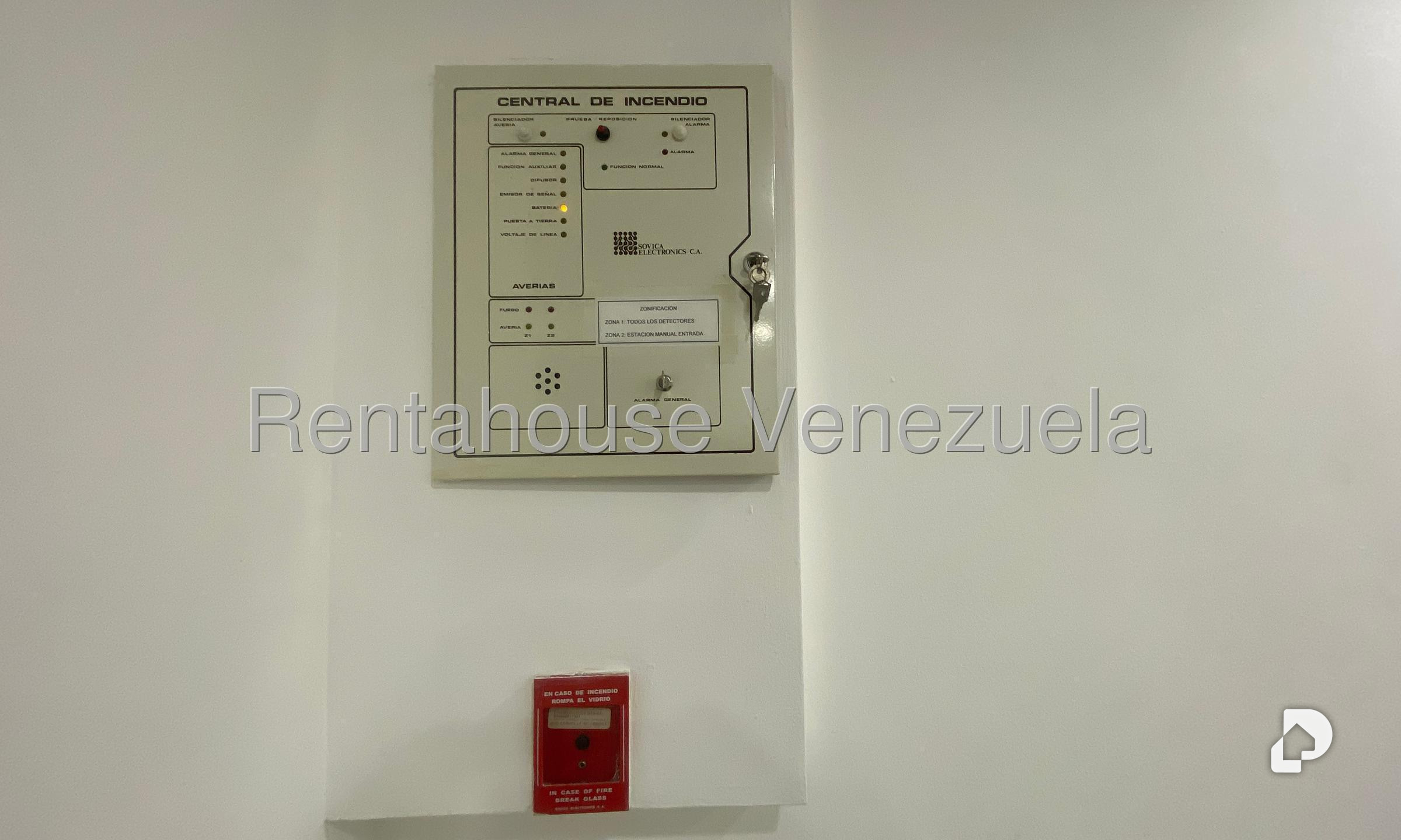 Oficina en Prados del Este, Caracas