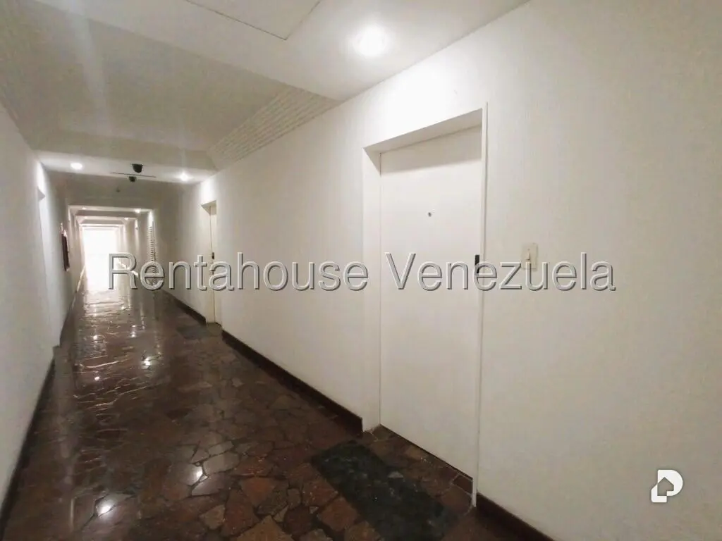 Apartamento en La Boyera, Caracas – 16