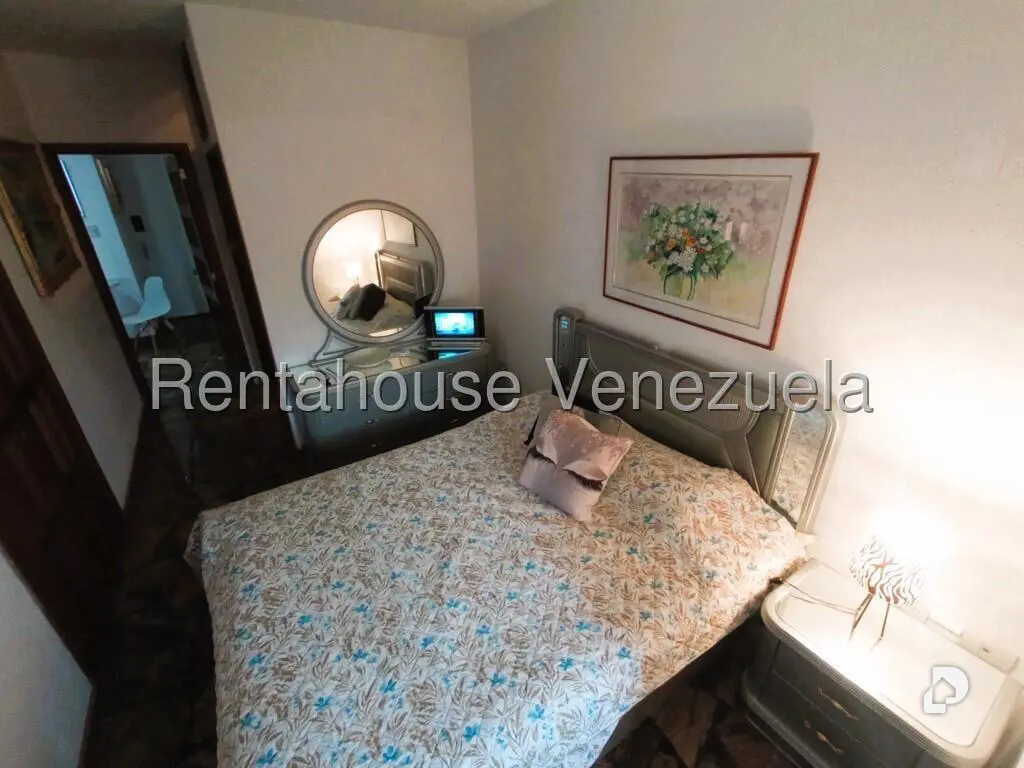 Apartamento en La Boyera, Caracas – 12