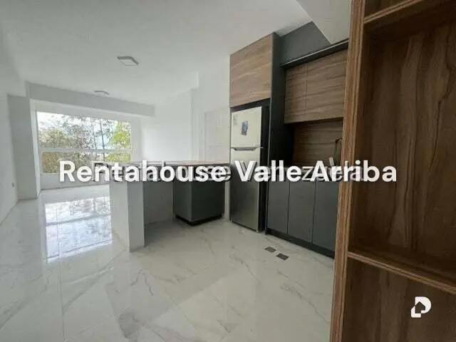 Apartamento en Miravila, Caracas – 5