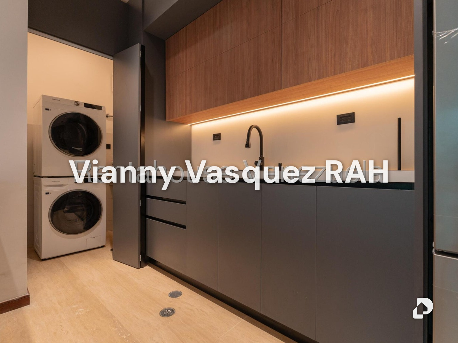 Apartamento en Campo Alegre, Caracas – 23