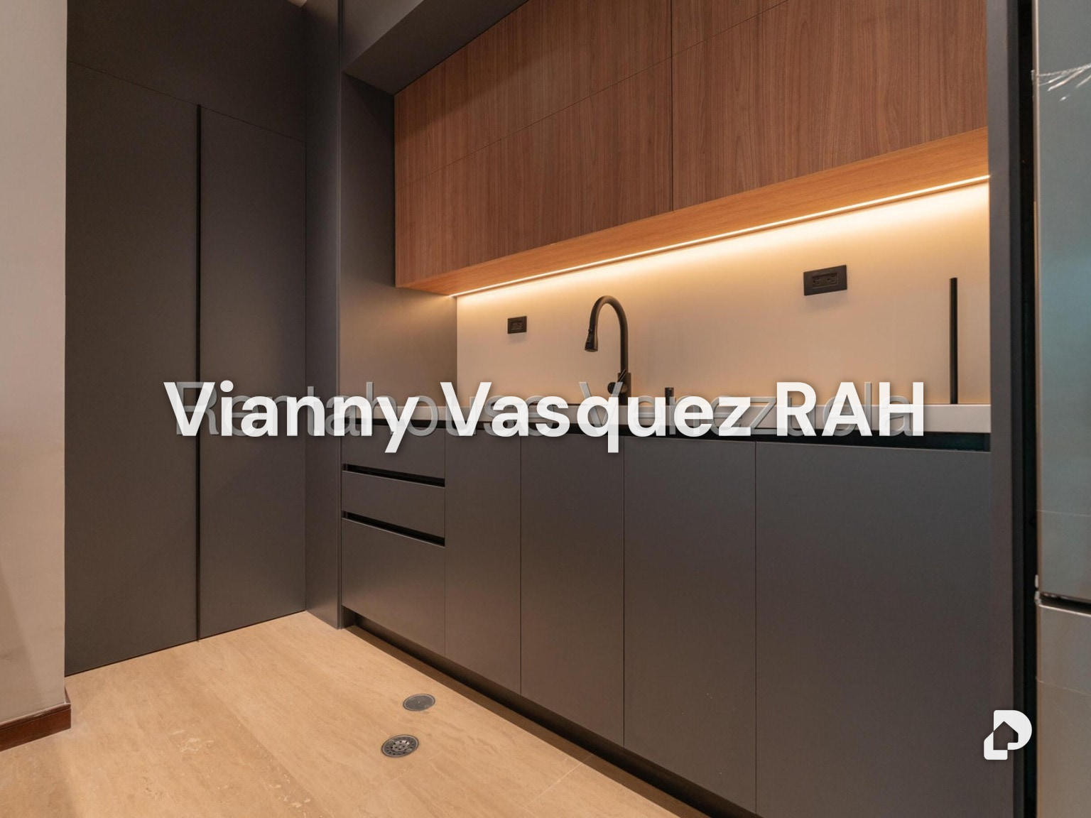 Apartamento en Campo Alegre, Caracas – 13